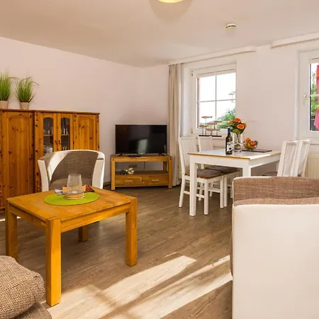 Luetow, Am Achterwasser 4 We 4 * Lutow