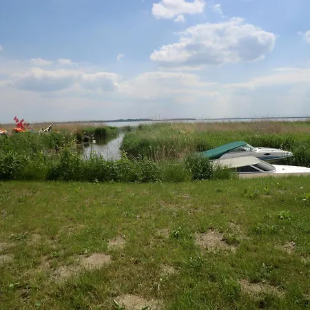 Apartamento Luetow, Am Achterwasser 4 We 4 Lutow